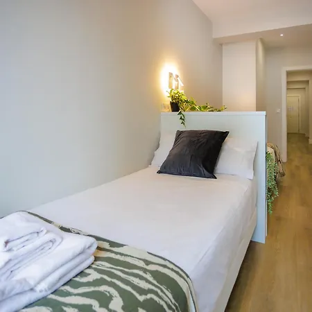 Vt Mandoia By Bilbaohost