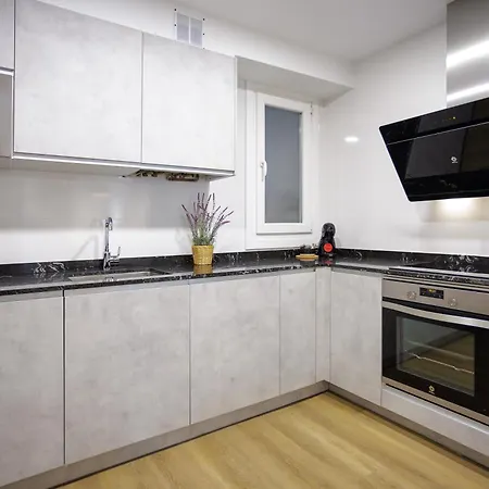 Vt Mandoia By Bilbaohost * Більбао